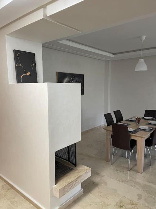 Chic & Cosy Flat Near Airport Lockbox Fast Wifi Nouaceur Exterior foto